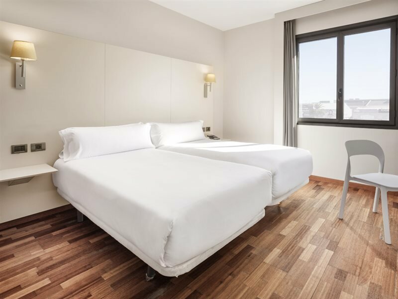 Фото B&b Hotel Elche