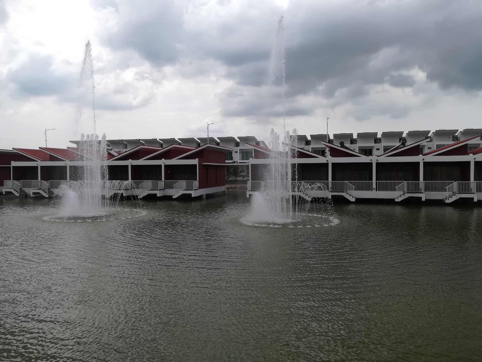 Фото Tasik Villa International Resort