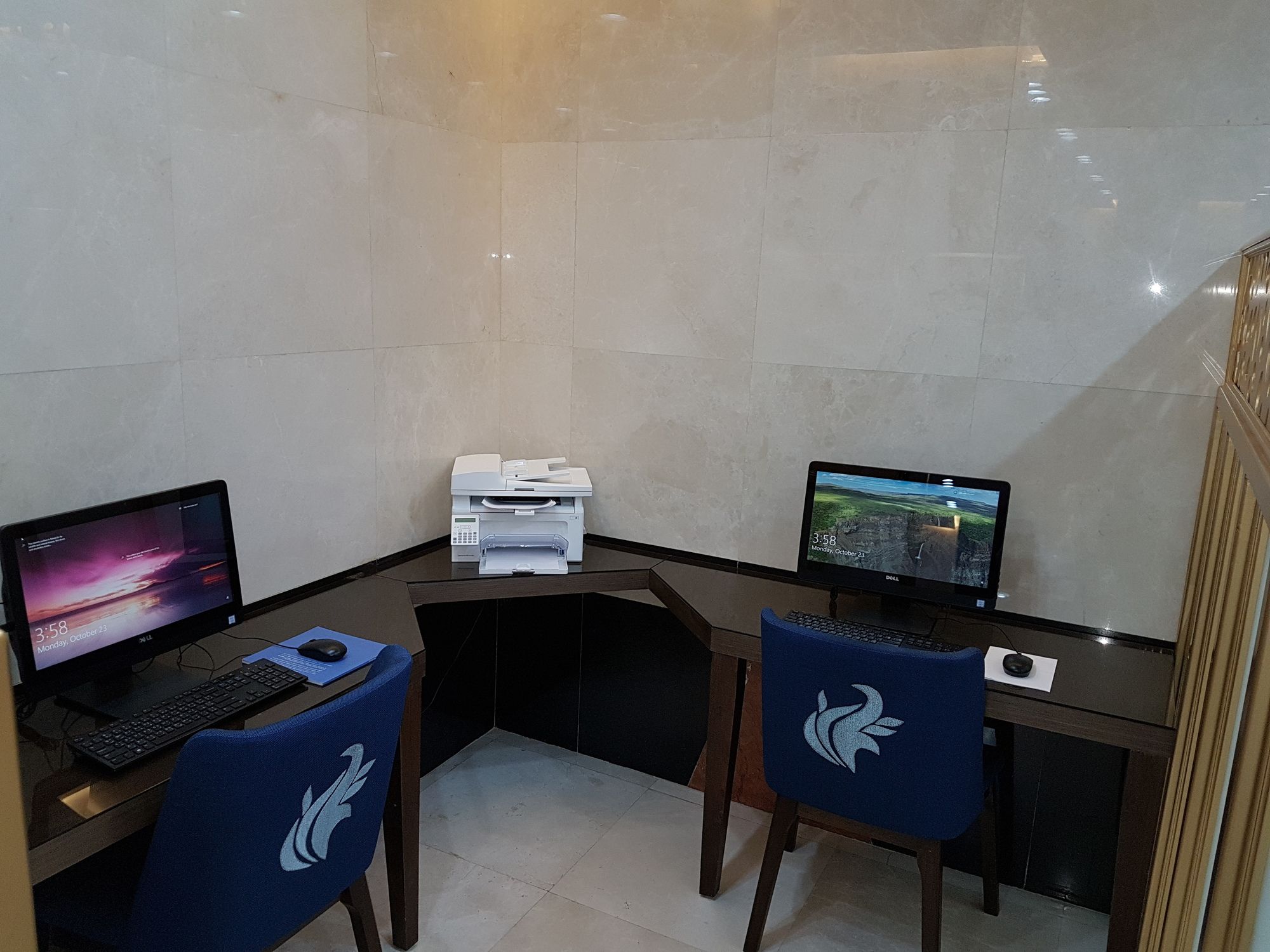 Фото Swiss Blue Hotel