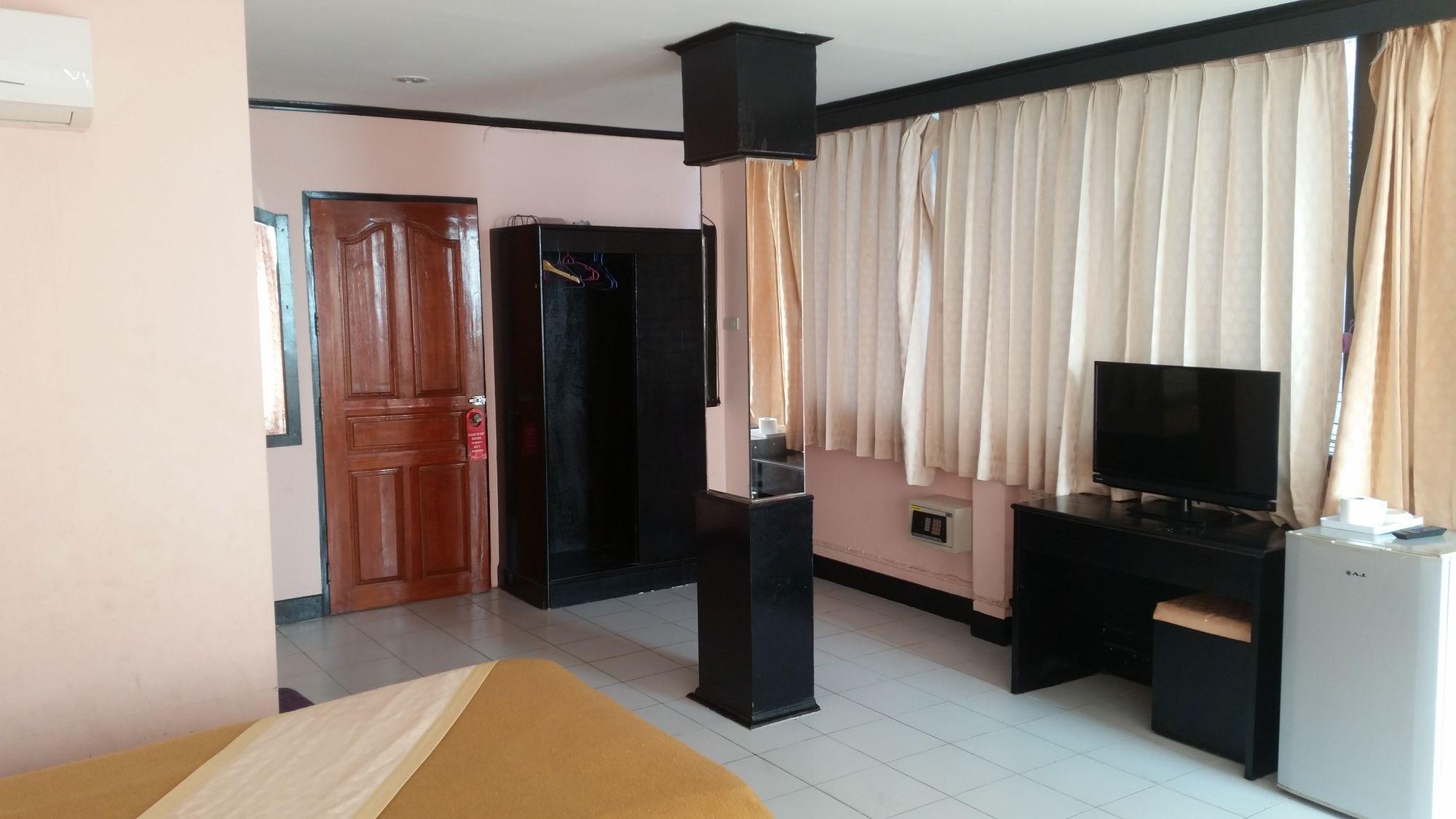 Фото BarFly Pattaya