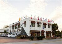 Гостиница Riviera Beach House