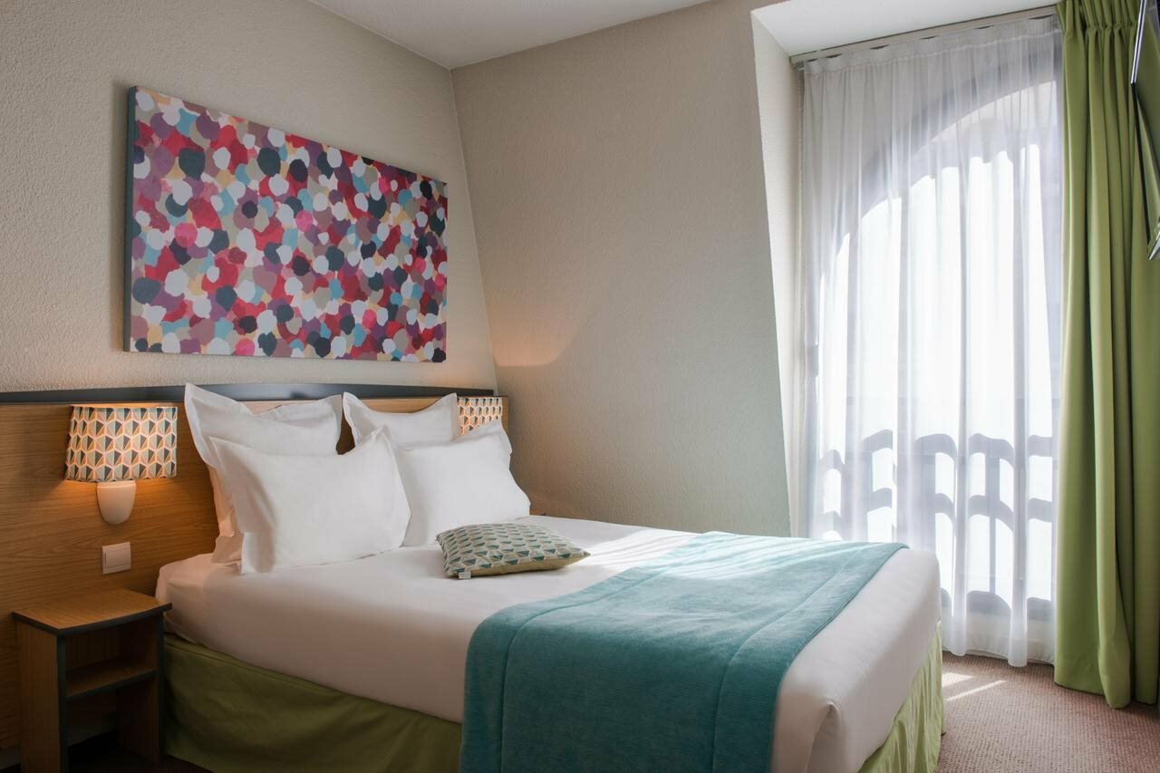 Фото Hotel Paris Louis Blanc