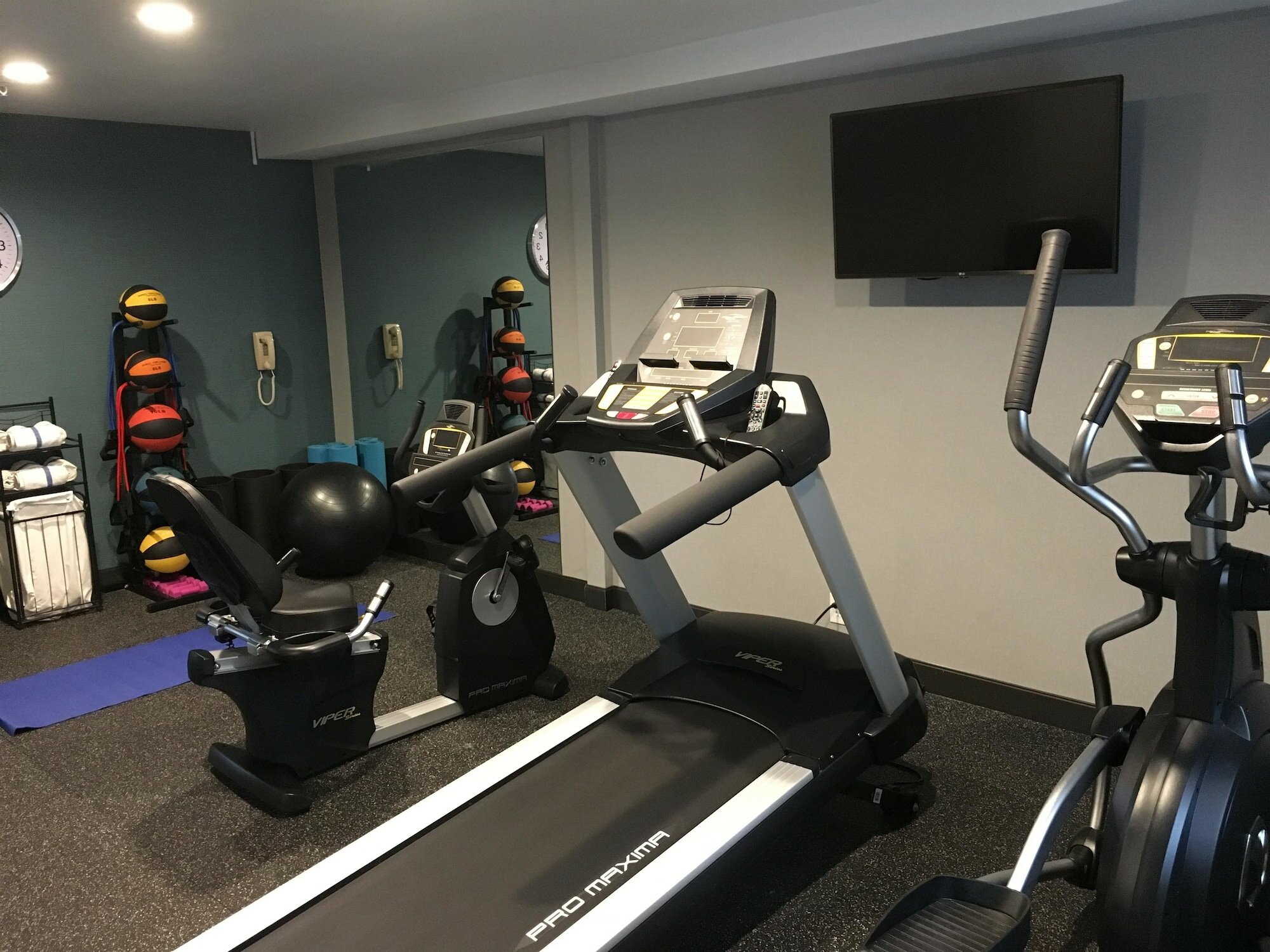 Фото Best Western McMinnville Inn