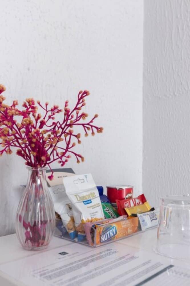 Фото Rojas All Suites Hotel