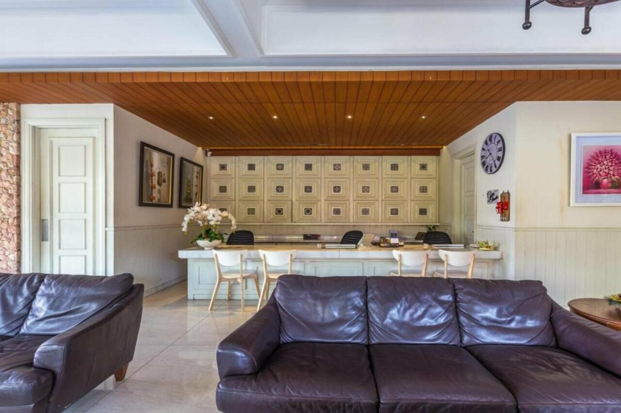 Фото Alron Hotel Kuta Powered by Archipelago