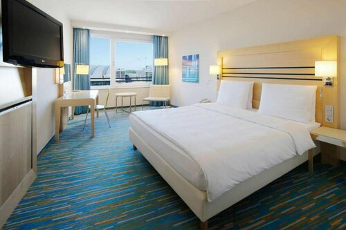 Гостиница Radisson Blu Hotel Hamburg Airport