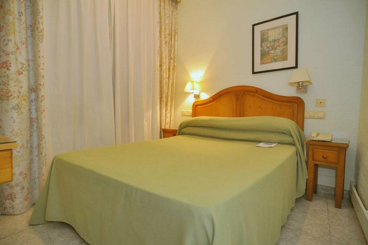 Фото Hotel Zaymar