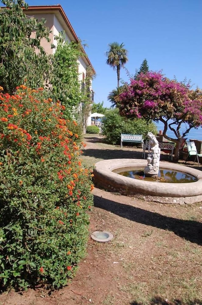 Фото Hotel Agriturismo Santa Margherita