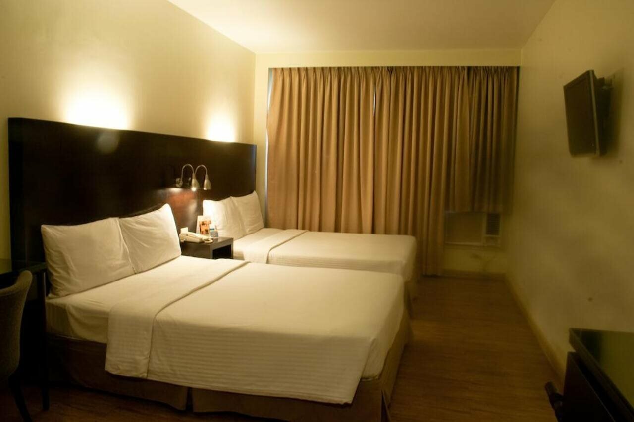 Фото Pearl Lane Hotel