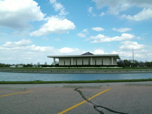 Гостиница Ramada by Wyndham Midtown Grand Island в Гранд-Айленд