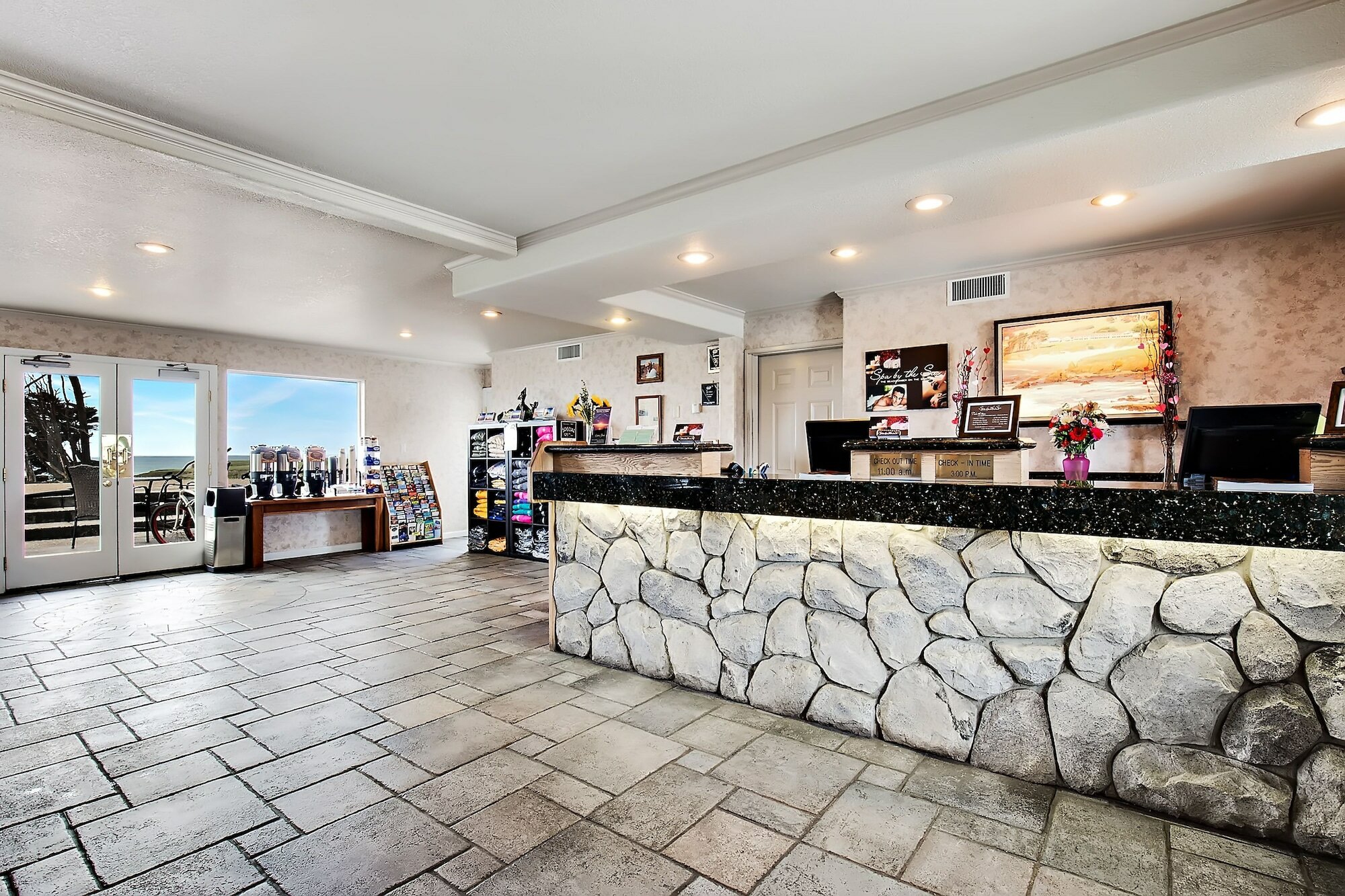 Фото Beachcomber Motel Fort Bragg