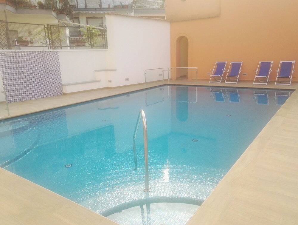 Фото Hotel Villa Maria - Sorrento