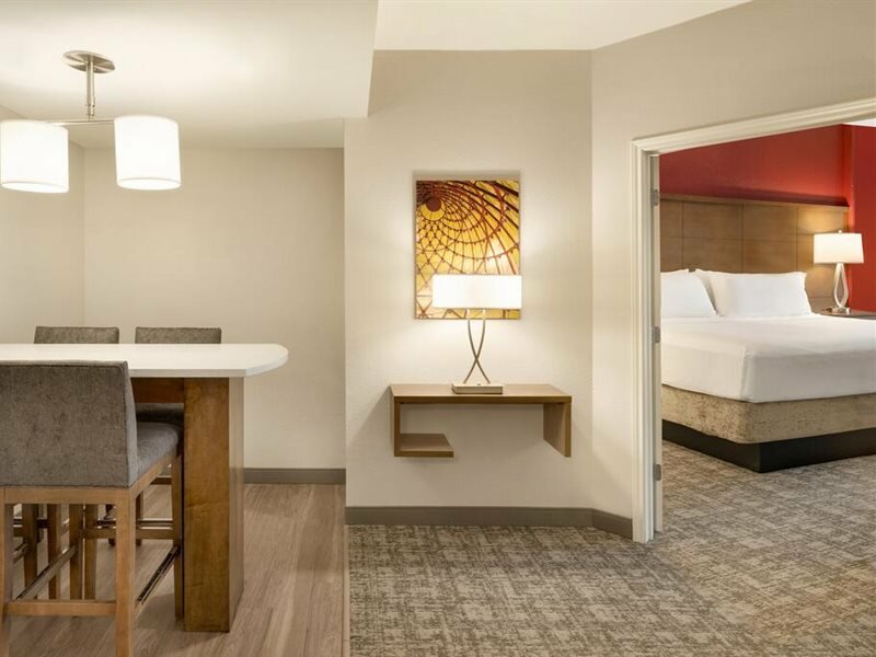 Фото Staybridge Suites San Antonio Downtown Conv Ctr, an Ihg Hotel
