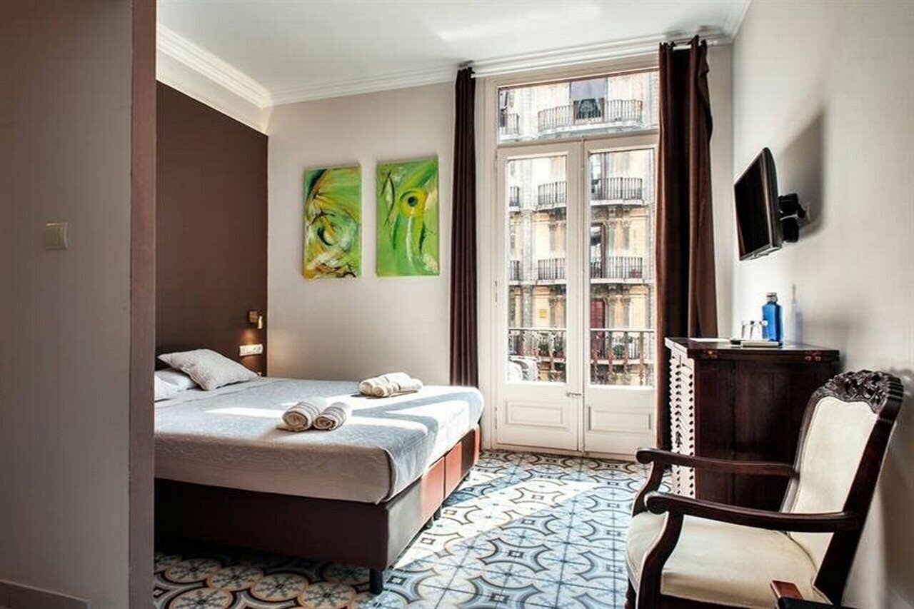 Фото Mihlton Barcelona Boutique B&b