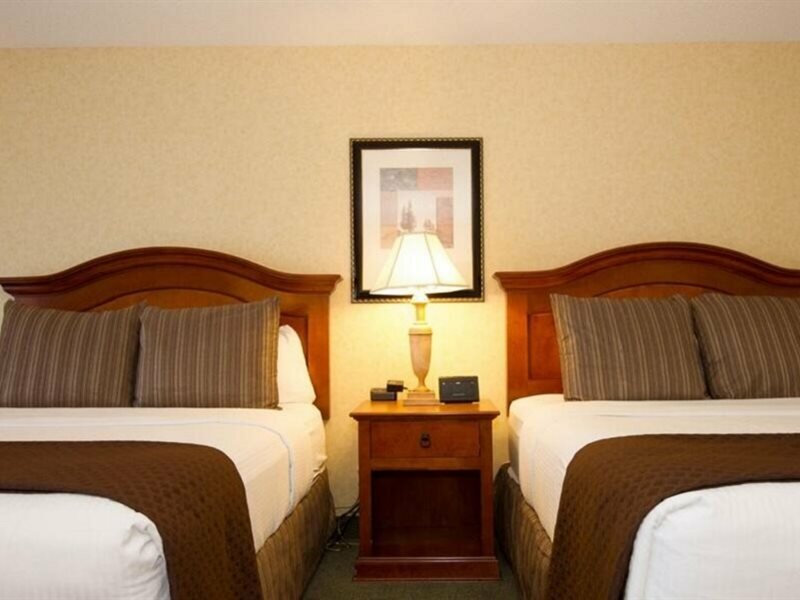 Фото Red Lion Hotel Pasco Airport & Conference Center