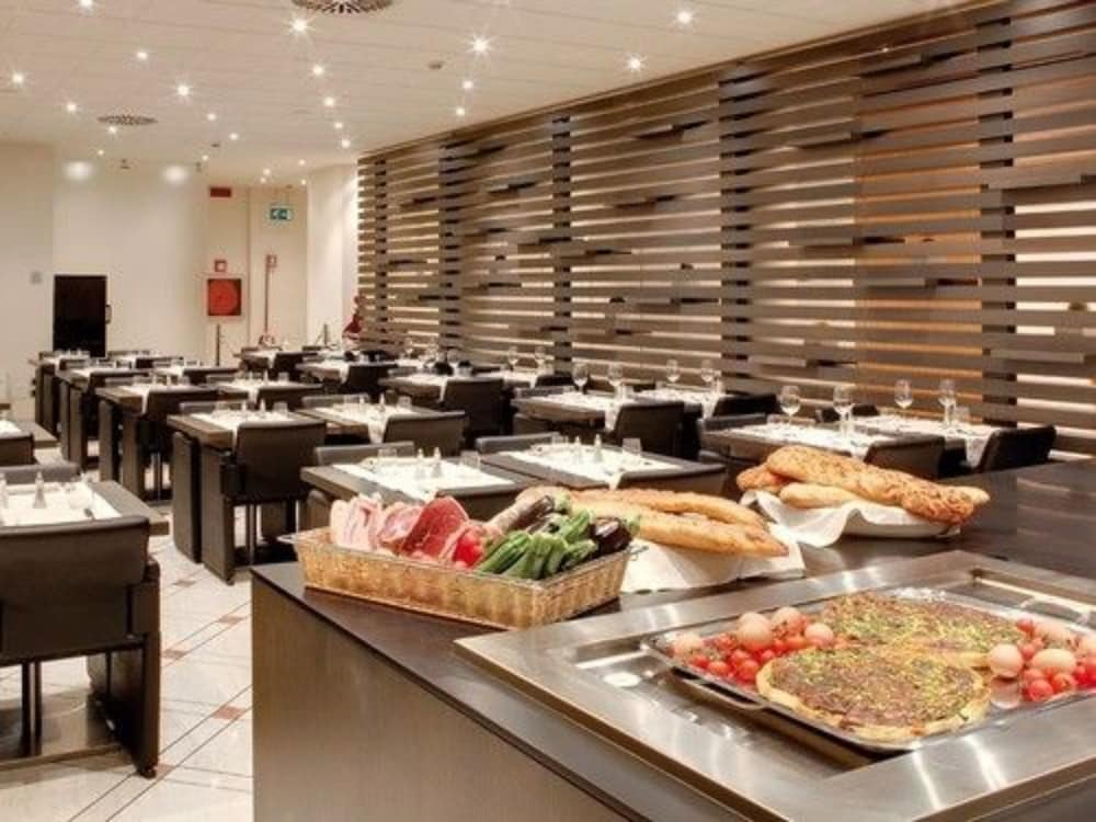 Фото Hotel Ovest