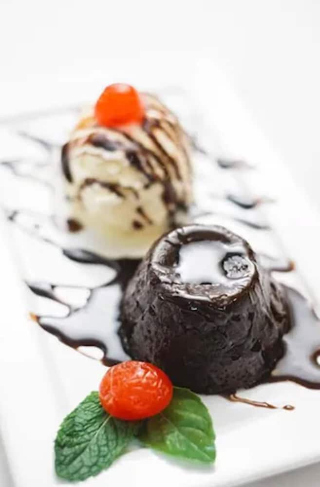 Фото Hotel Golden Park Campinas Cambuí By Nacional Inn