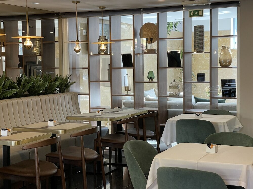 Фото Hotel Sete Colinas