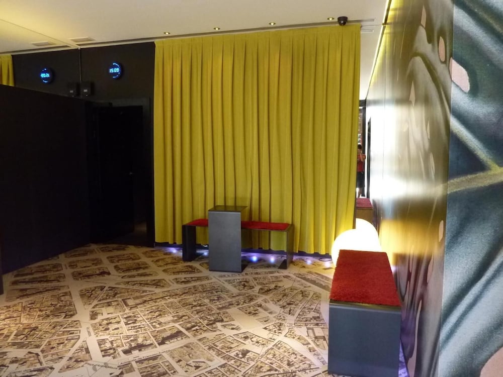 Фото Hotel Barcelona House