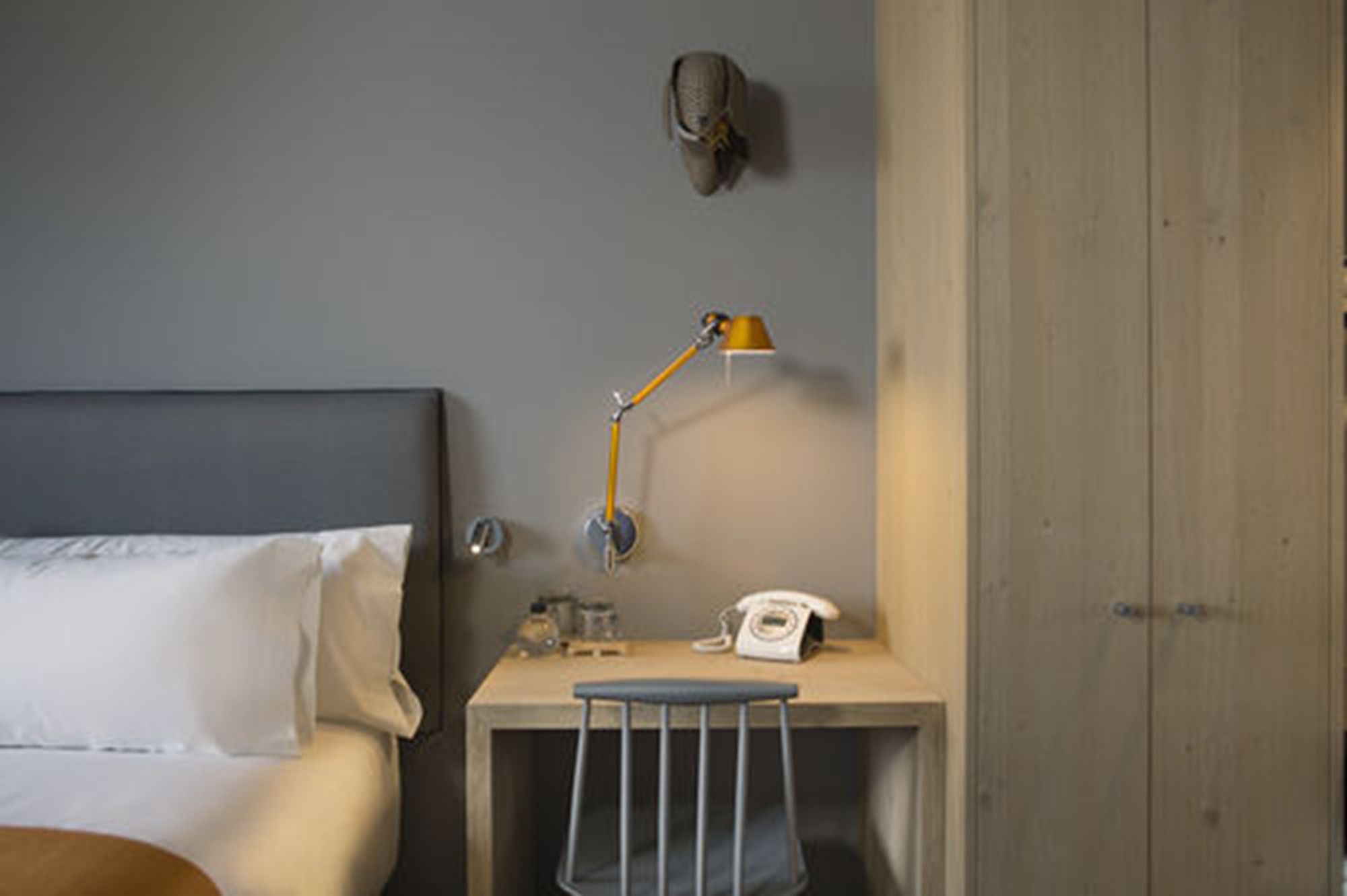 Фото Yurbban Trafalgar Hotel