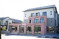 Фото Heritage Square Apartments