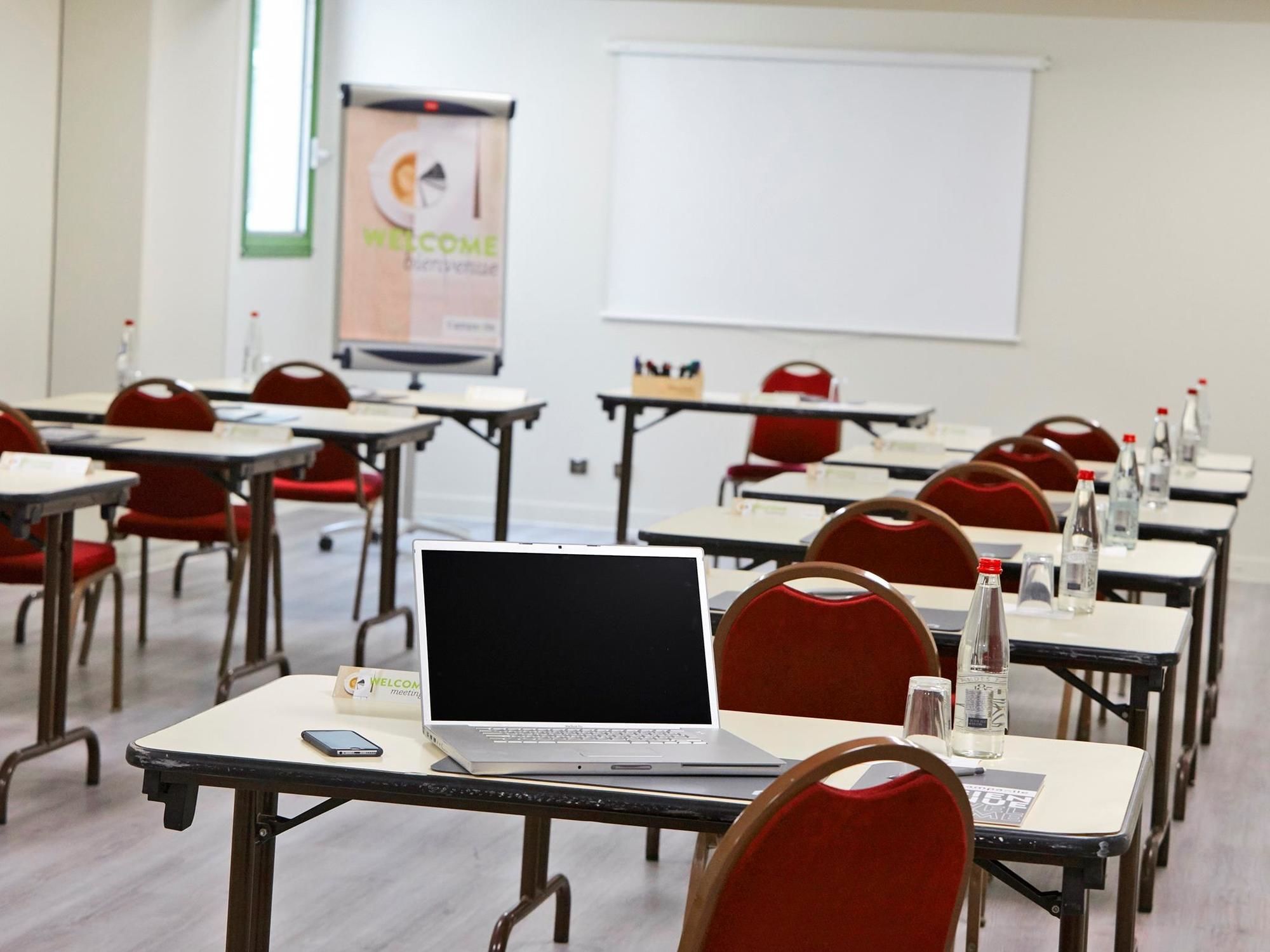 Фото Hotel Campanile Villejuif