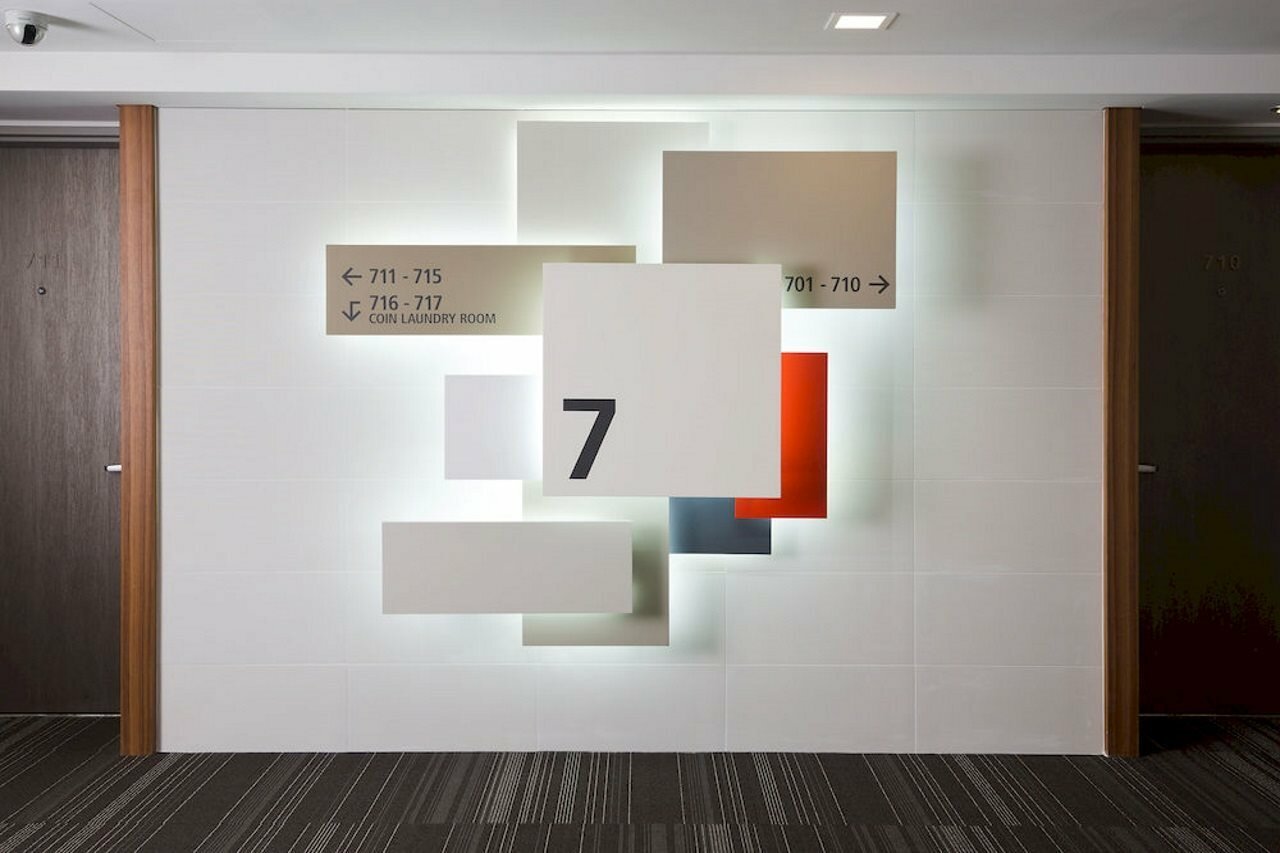 Фото Metro Hotel