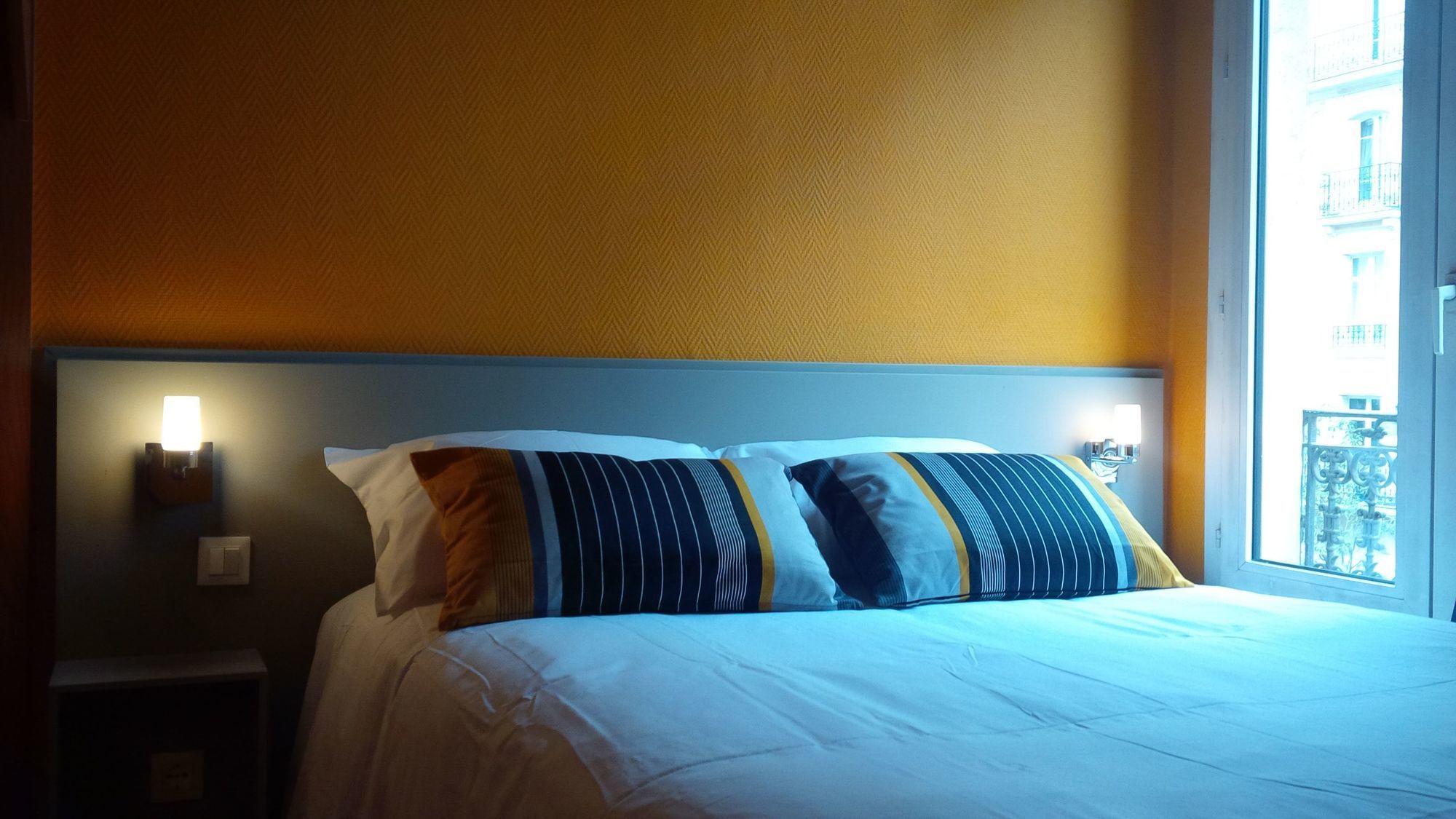 Фото Hotel Beauséjour