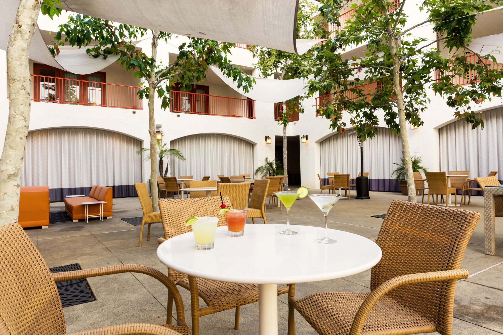 Фото Hotel Casa 425 + Lounge