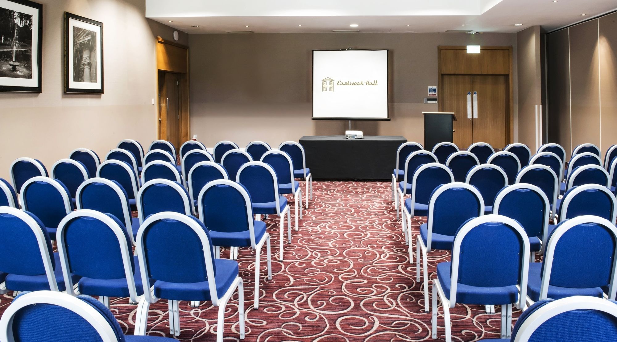 Фото Eastwood Hall