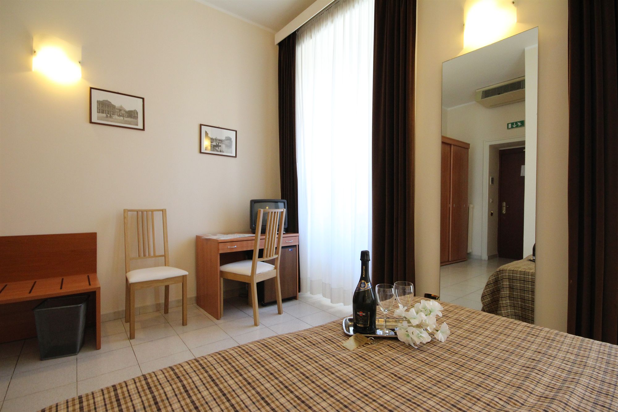 Фото Hotel Principe Eugenio