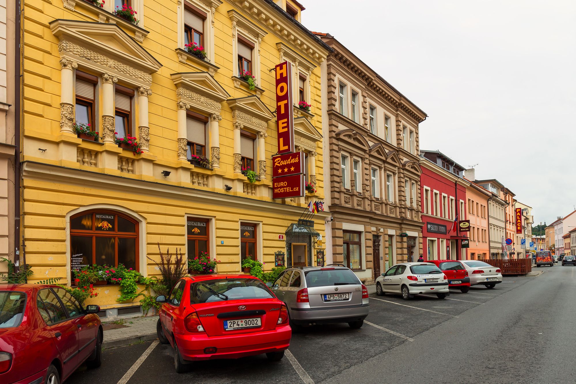 Фото отеля 1