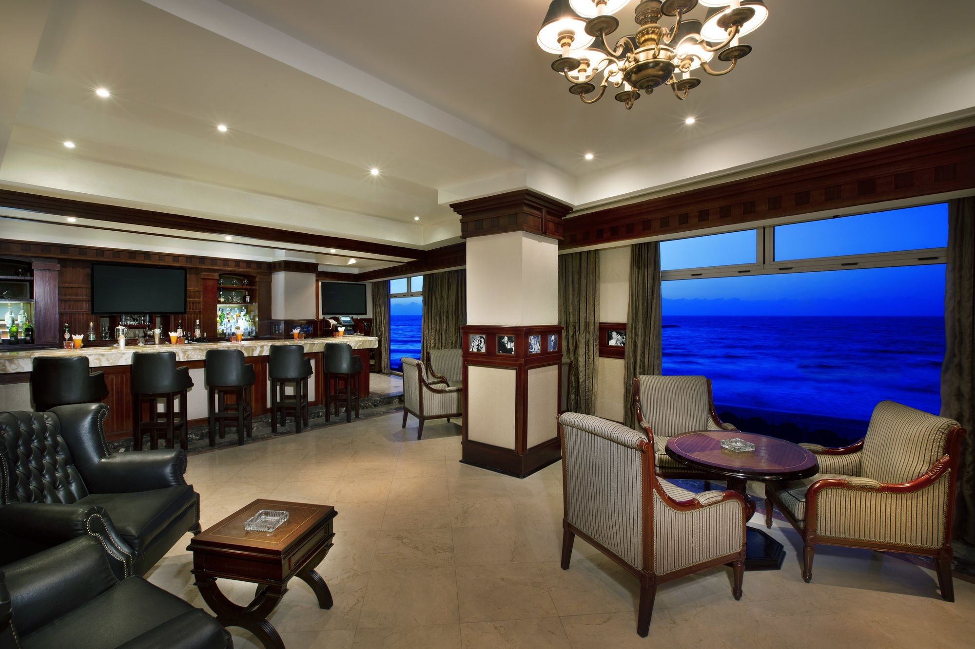 Фото Hilton Alexandria Corniche