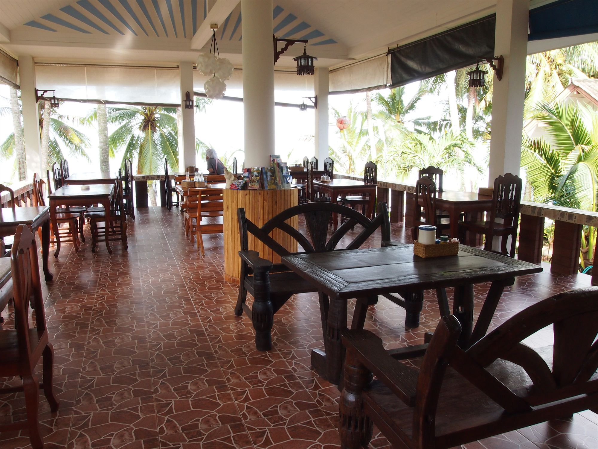 Фото Palm Point Village