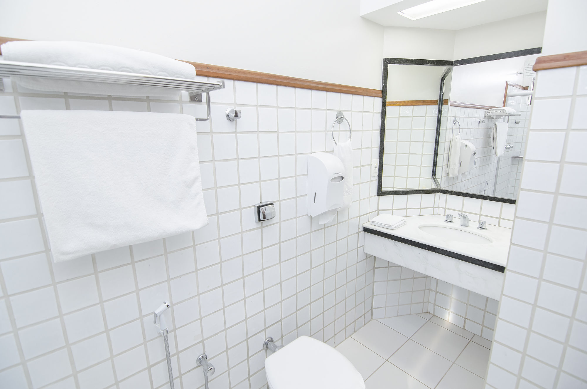 Фото Black Stream Hotel