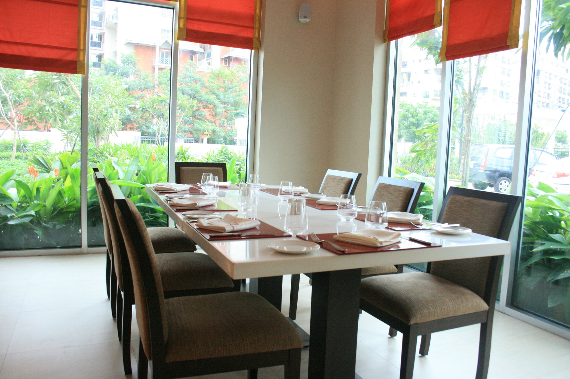 Фото Somerset Greenways Chennai