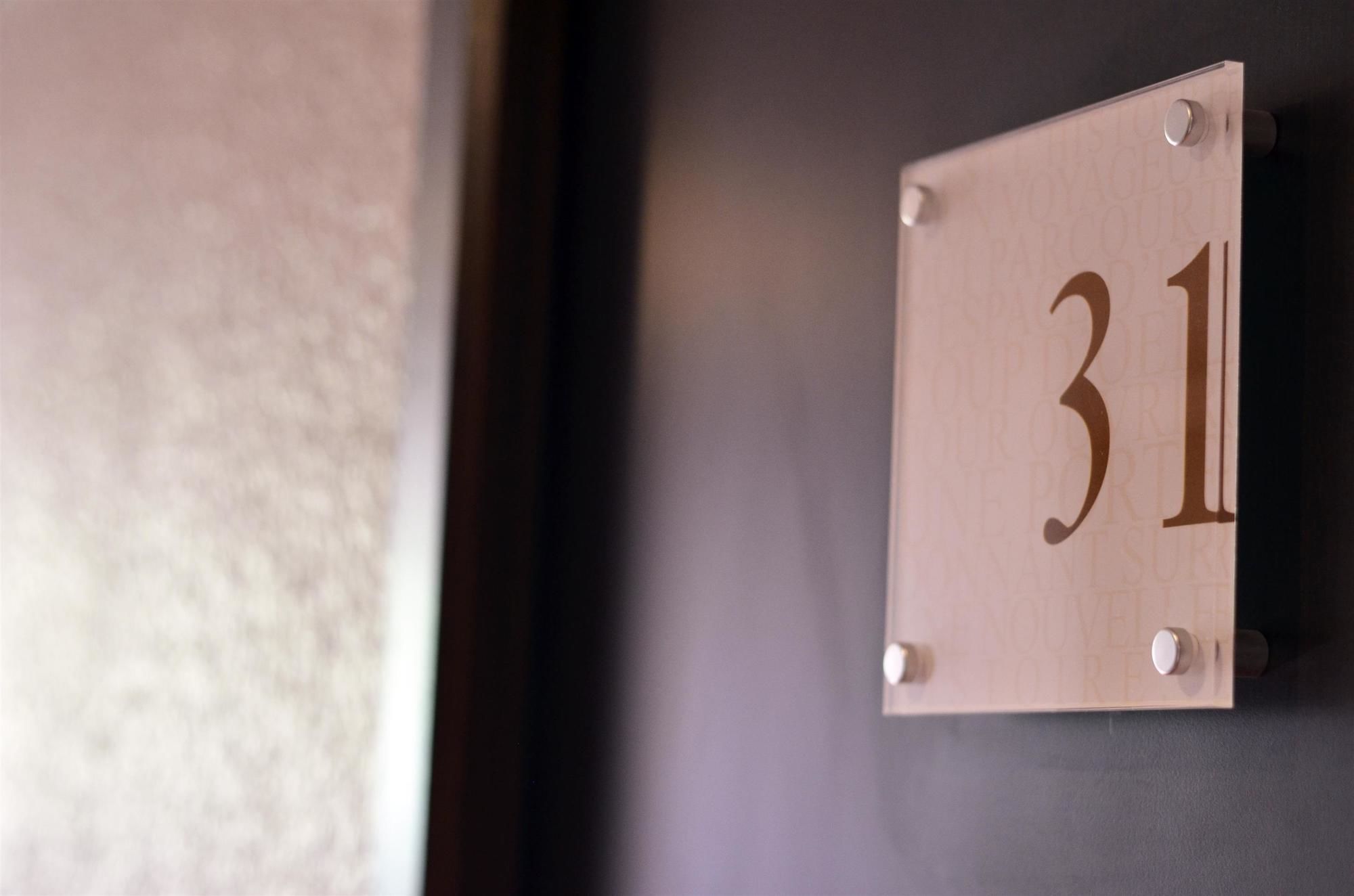 Фото Kyriad Dijon Est - Mirande