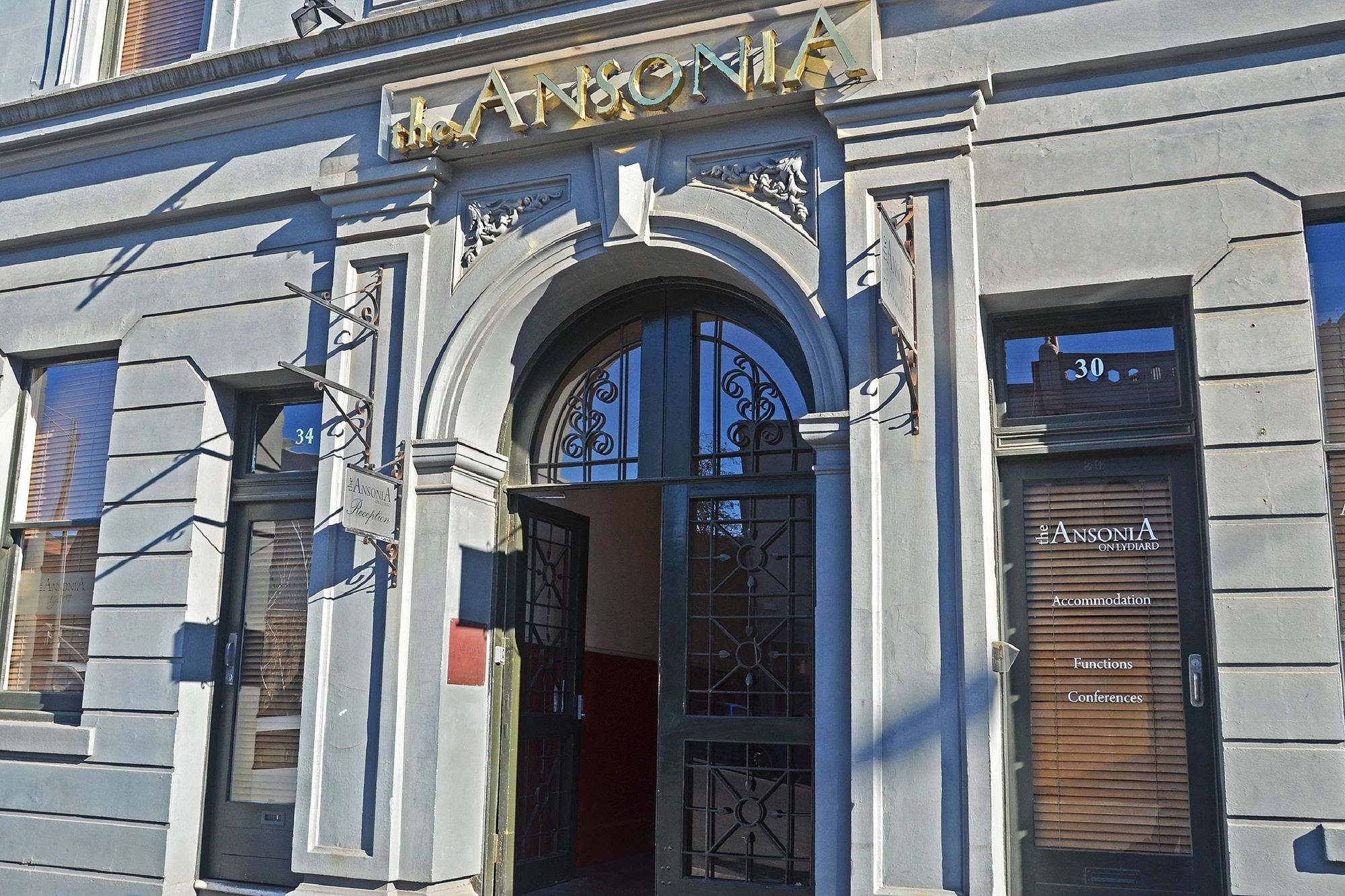 Фото отеля 3