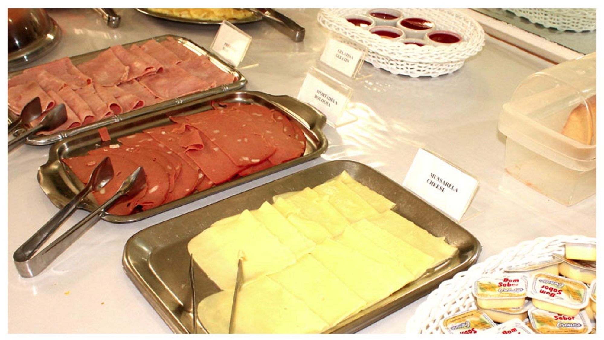 Фото Hotel Caravelas