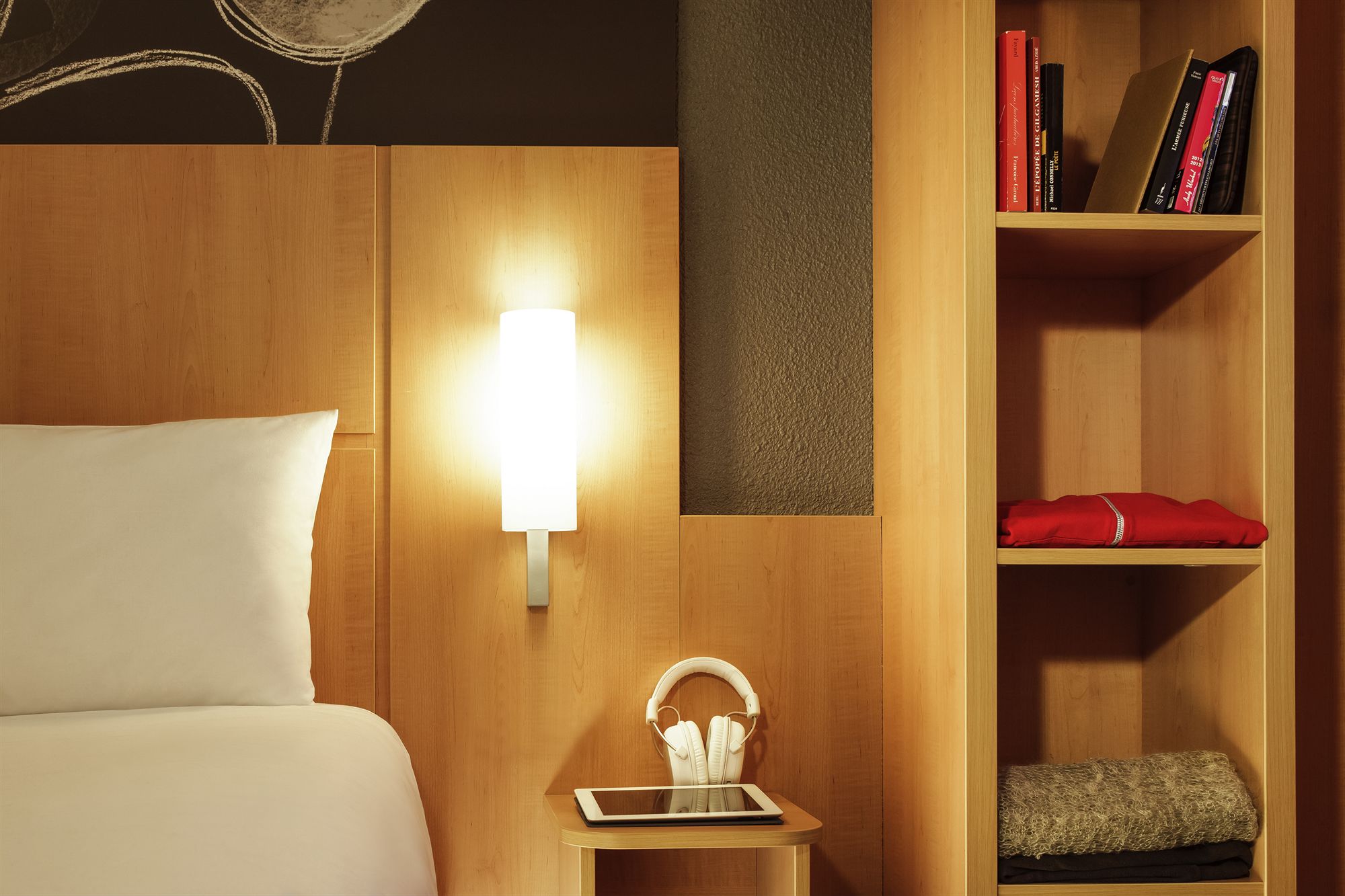 Фото Ibis Annecy Centre Vieille Ville