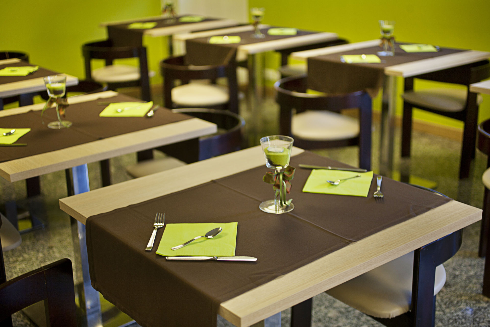 Фото Polo Younique Hotel