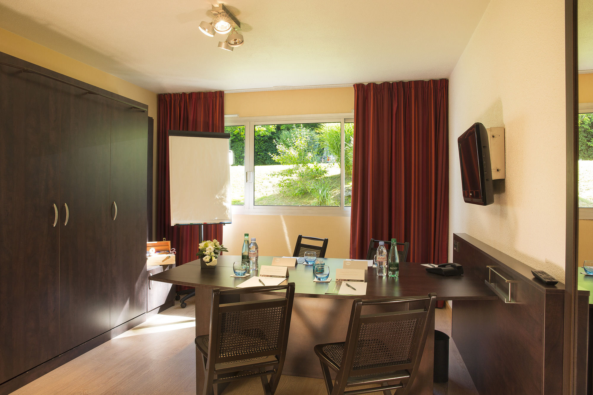 Фото Oceania Quimper