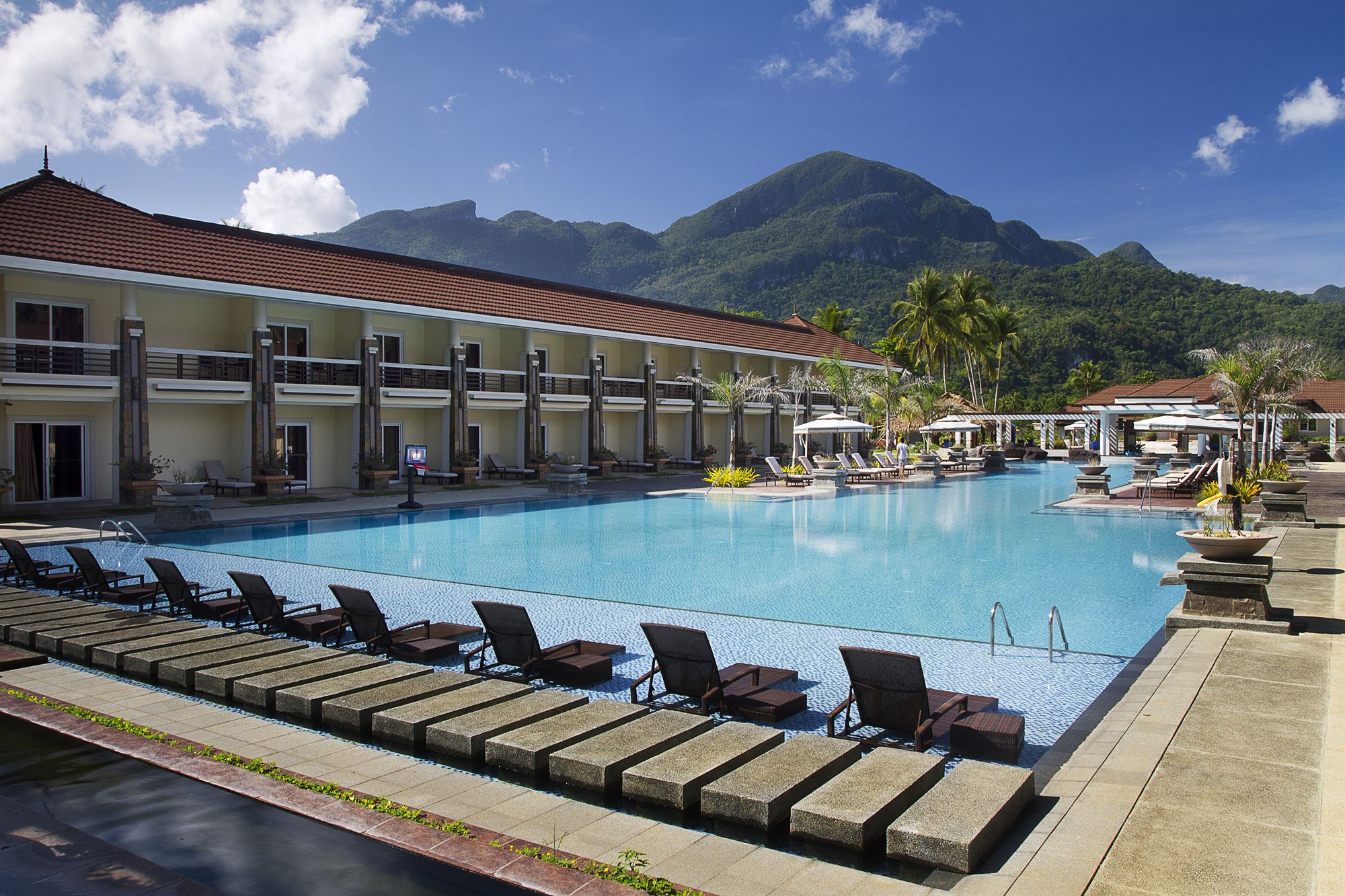 Фото Four Points by Sheraton Palawan Puerto Princesa