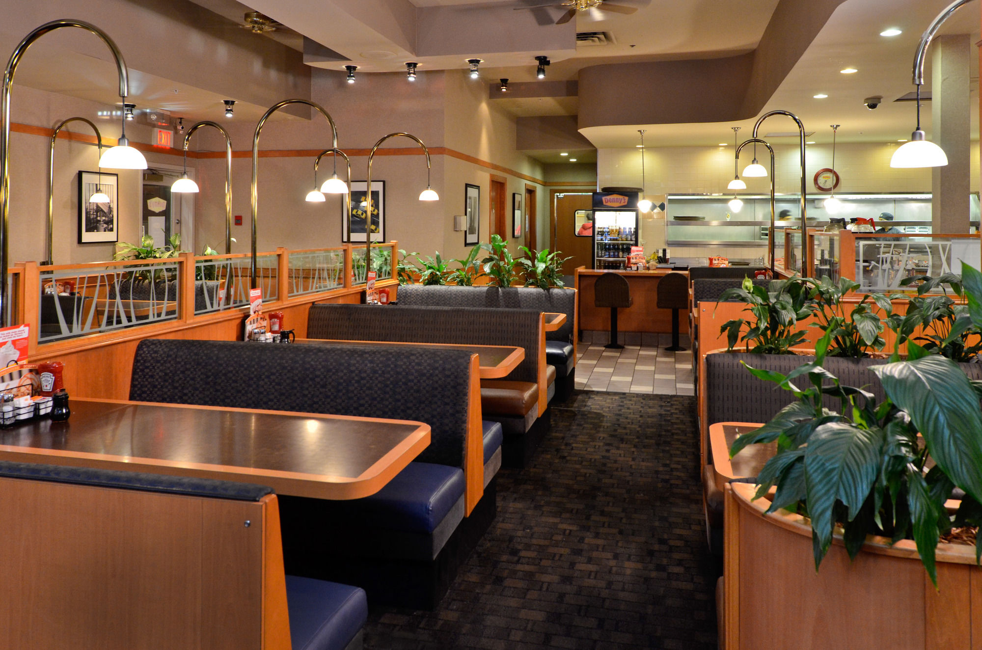 Фото Sandman Hotel Grande Prairie