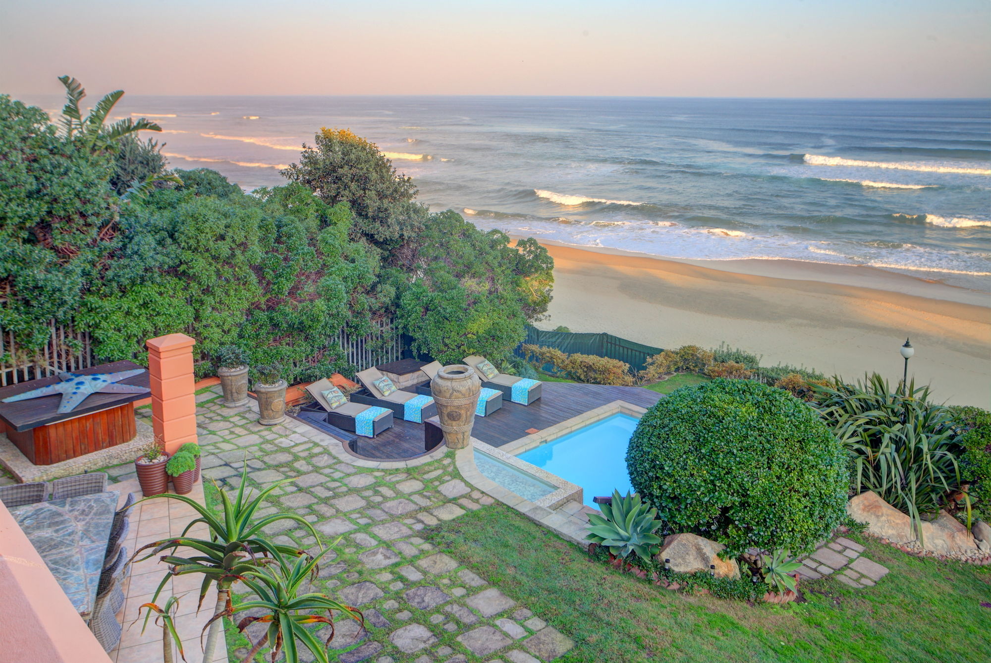 Фото Xanadu Guest Villa