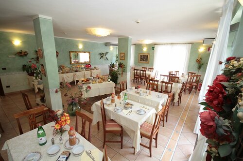Гостиница Albergo San Biagio в Монтепульчане