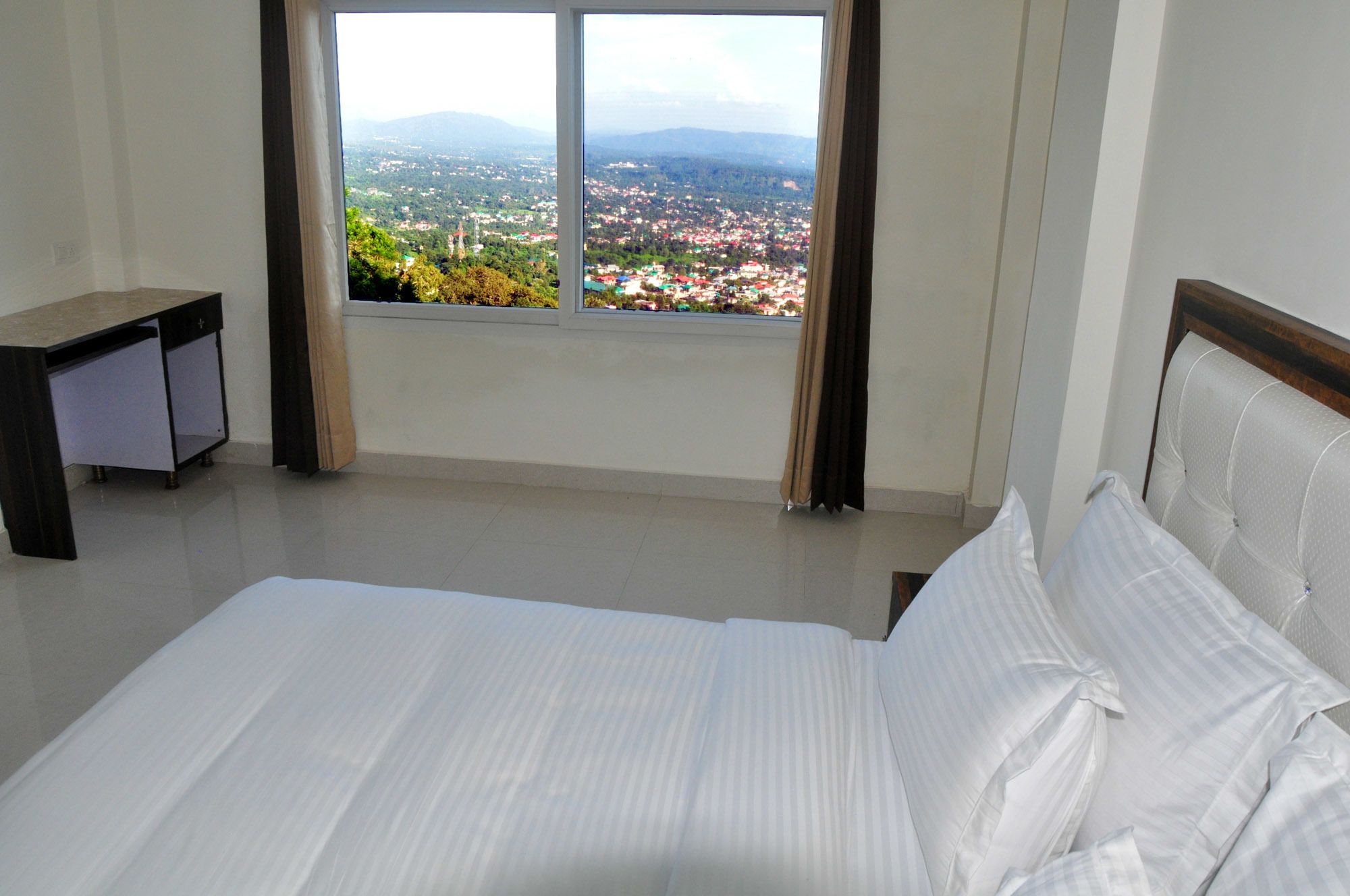 Фото Bliss Valley by La Riqueza Hotels