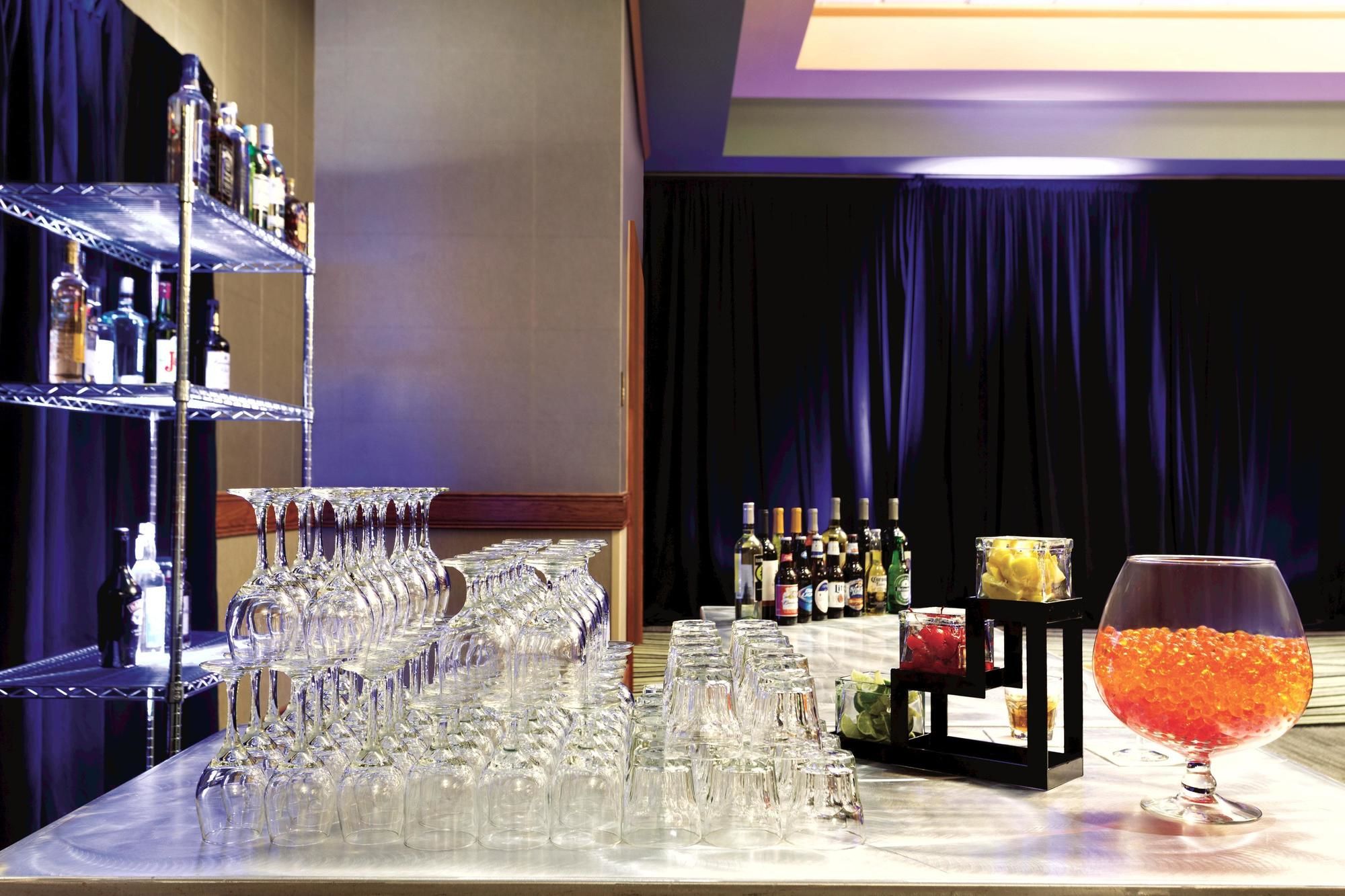 Фото Embassy Suites Little Rock