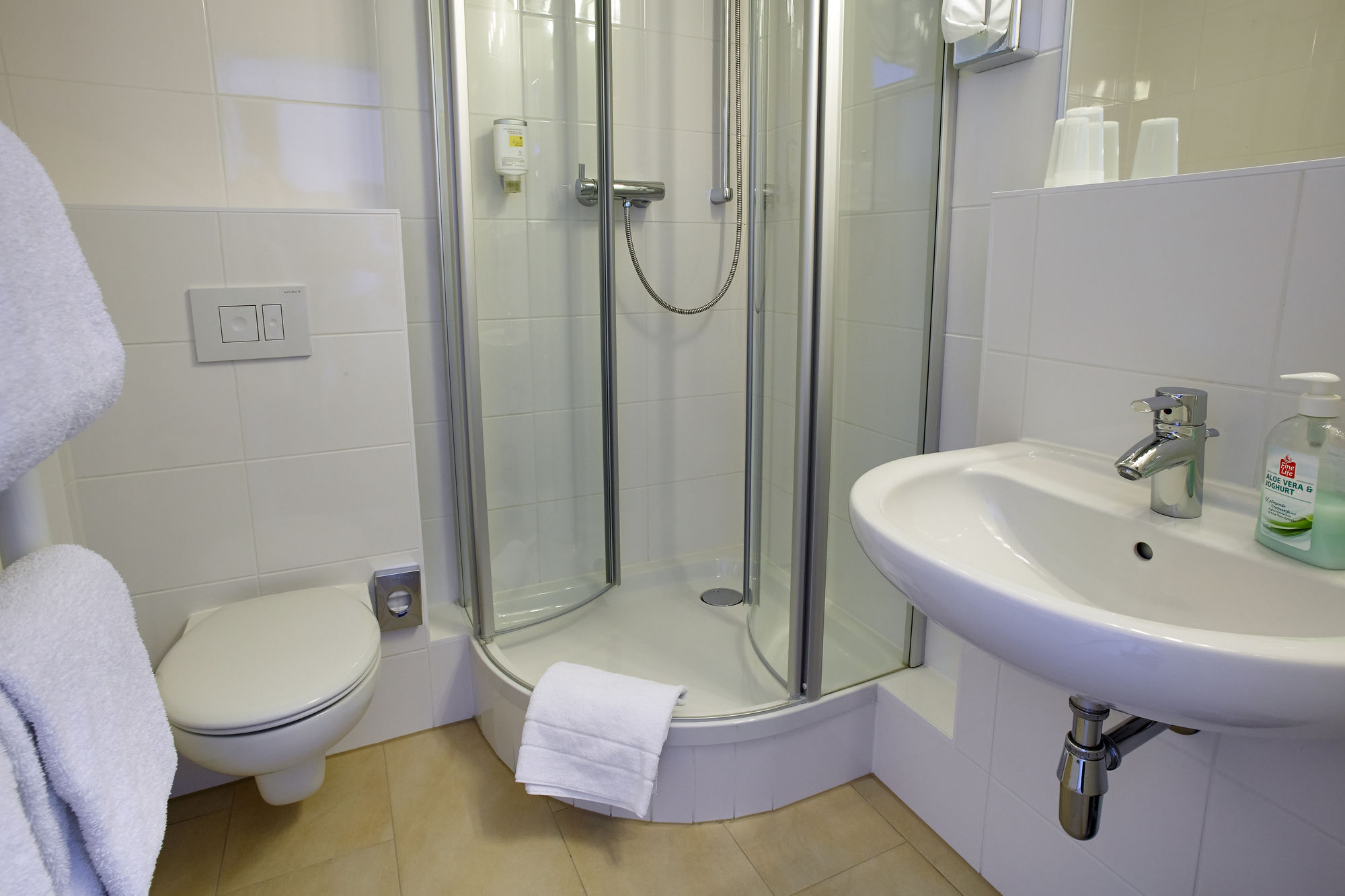 Фото Hotel Demas City