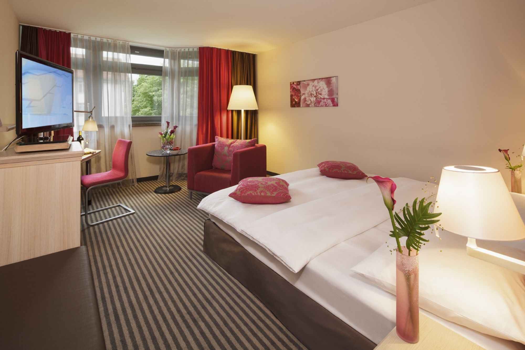 Фото Movenpick Hotel Munchen Airport